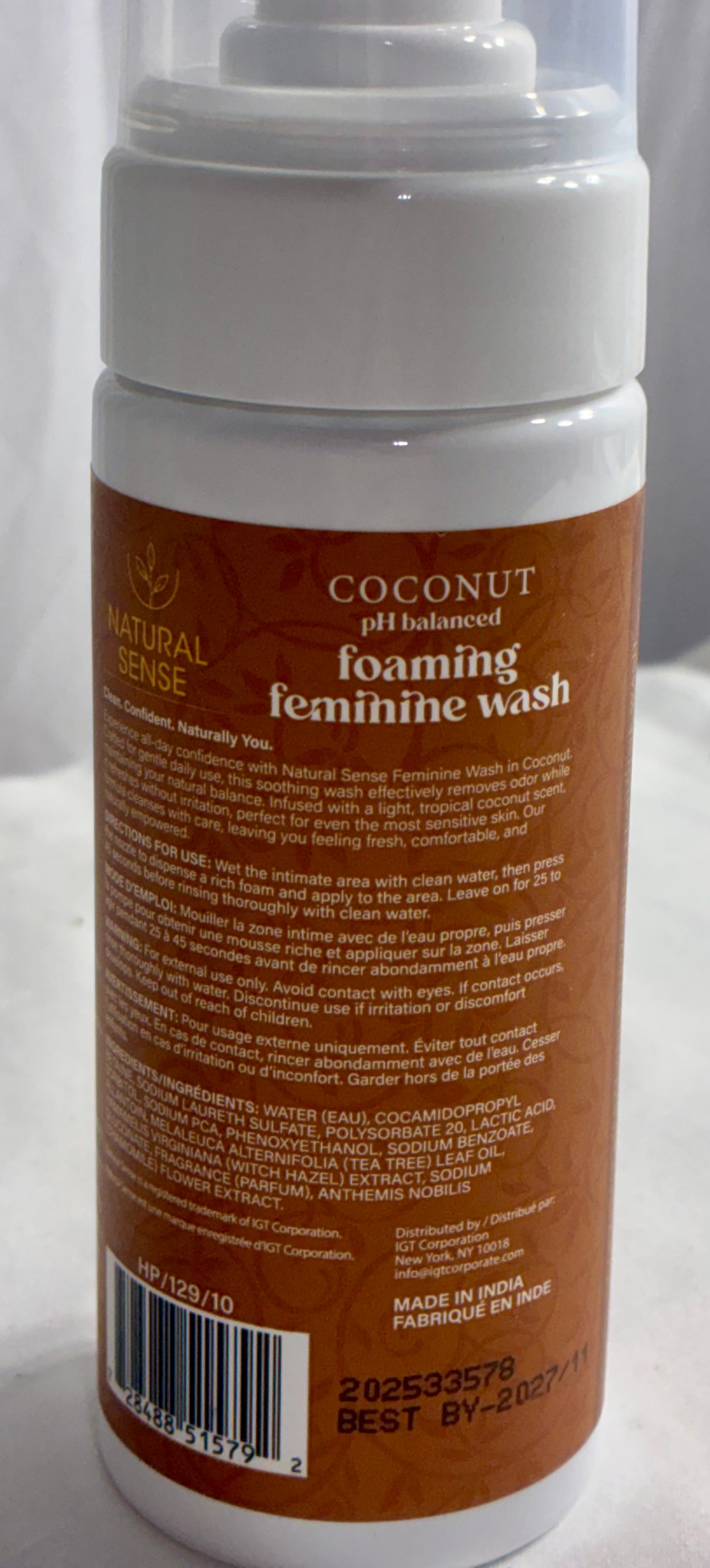 Coconut foaming Feminine Wash