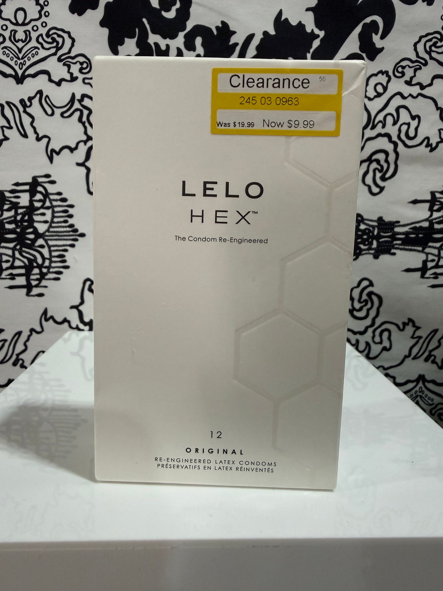 Lelo Hex Condoms