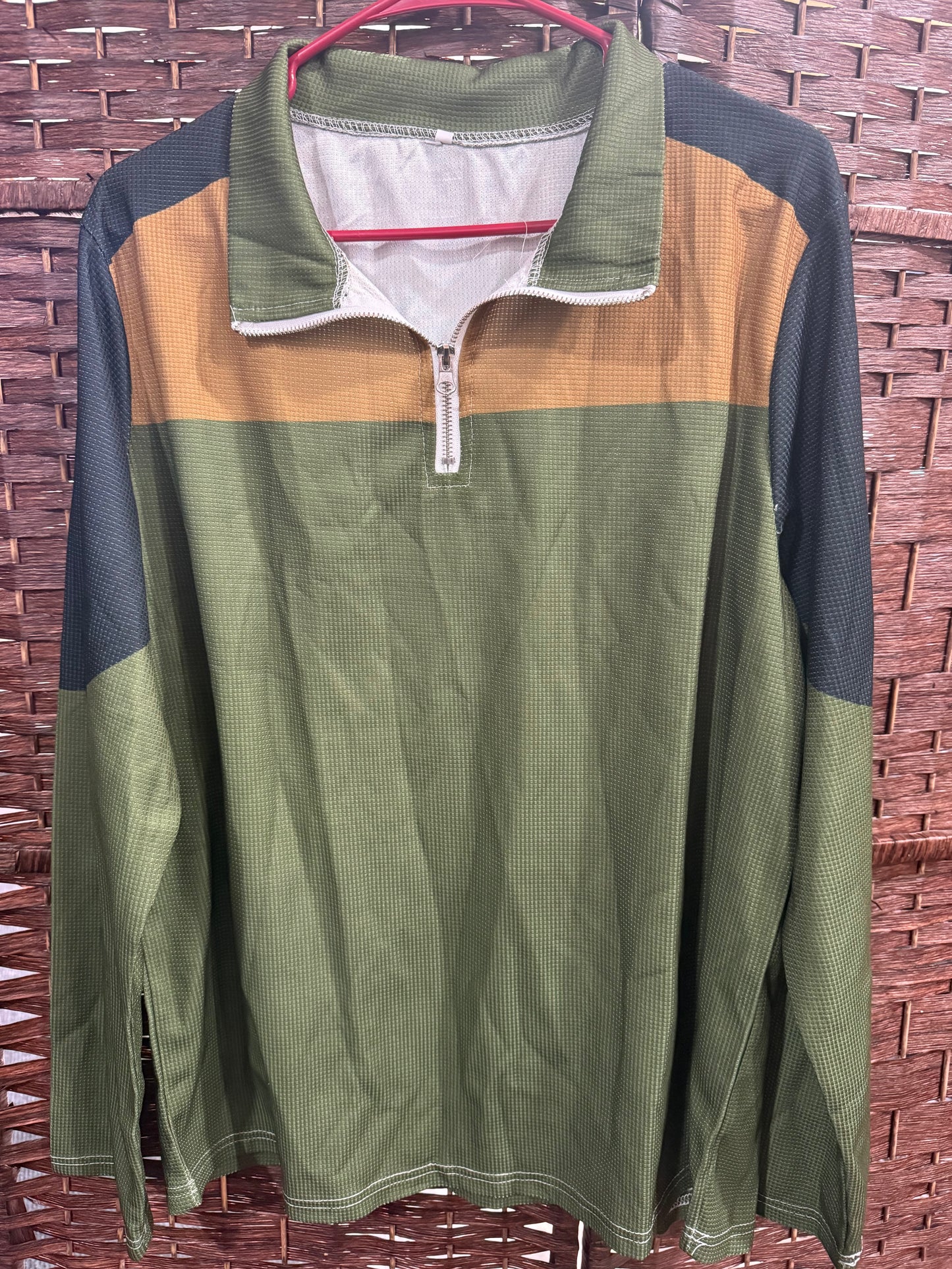 Quarter Zip Pullover