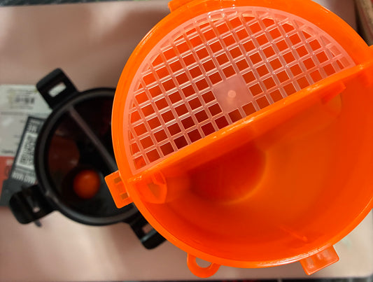 Mad Dog Doggie Duo Water/Food Storage container
