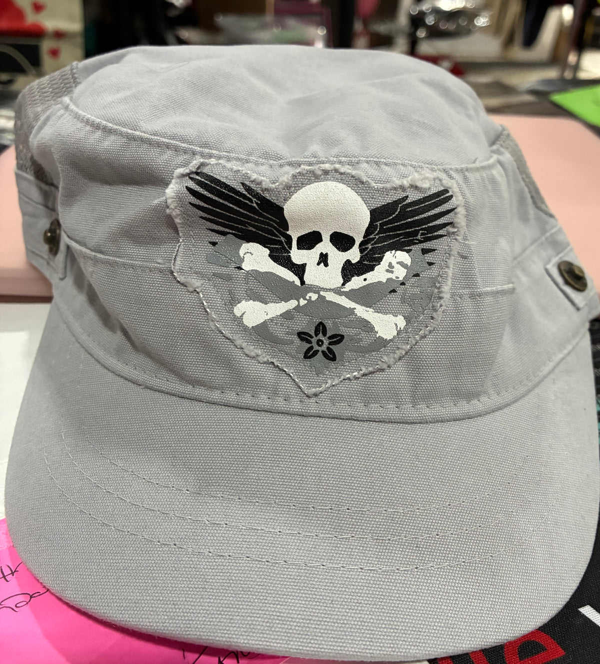 $ 5 hats