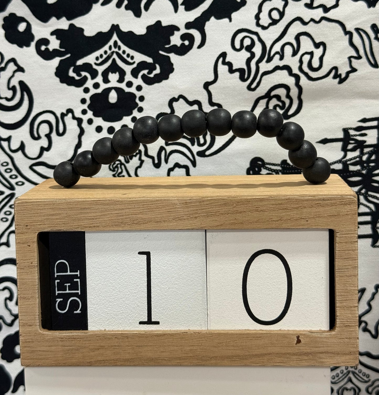 Wooden Desk Calendar