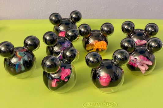 LG BLUE EGG HOLDING 8 MICKEY MOUSE EGGS