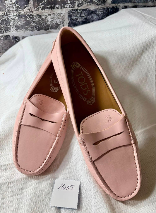 Tod’s Gommino Loafers
