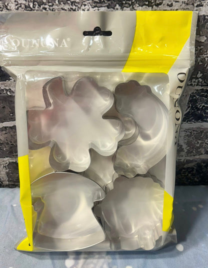 METAL COOKIE CUTTER SET