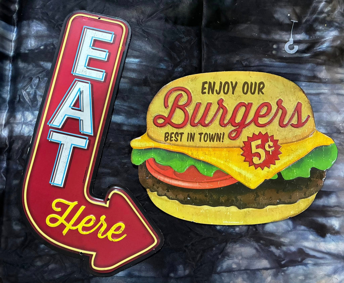 OPEN ROAD BRANDS METAL SIGN SET