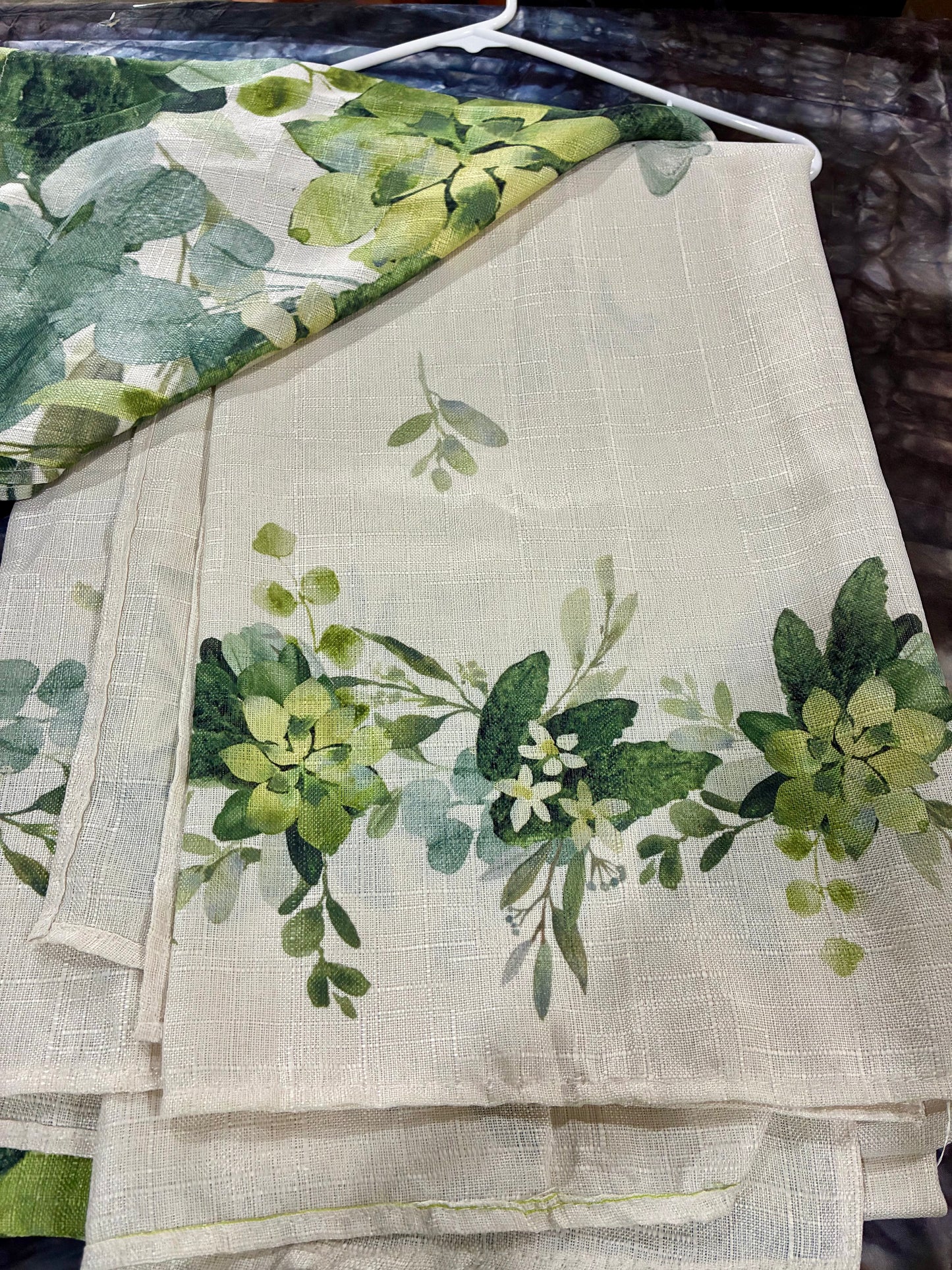 Light linen-look synthetic blend   light Filtering Curtains