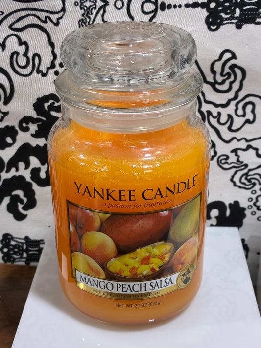 Yankee Candle 22oz jar in the Mango Peach Salsa