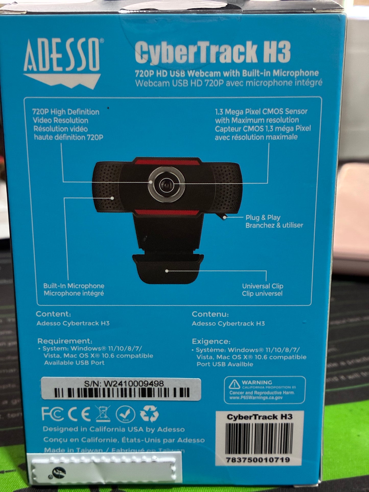 ADESSO CyberTrack H3 Webcam 1.3 Megapixel 30 fVideo   Microphone for PC & Laptop,