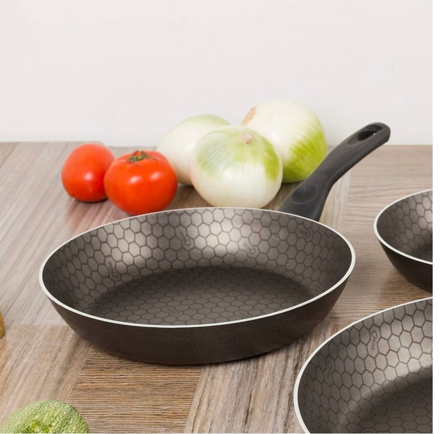 Cinsa Magnifica High Performance Cookware  Nonstick Aluminum Fry Pan, 10-Inch