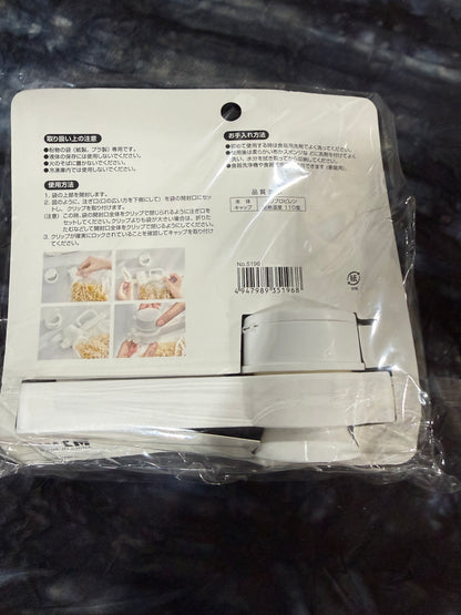 ALTODAS FOOD SEALING CLIP WITH POUR SPOUT