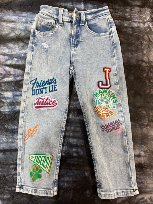 Patched Mini Mom Jeans