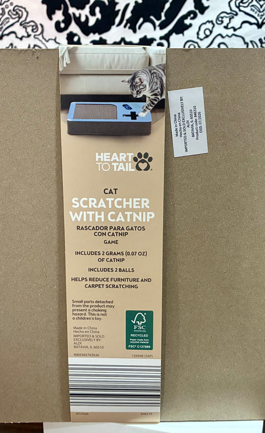 Heart To Tail Cat Scratcher with Catnip, Video Game Look