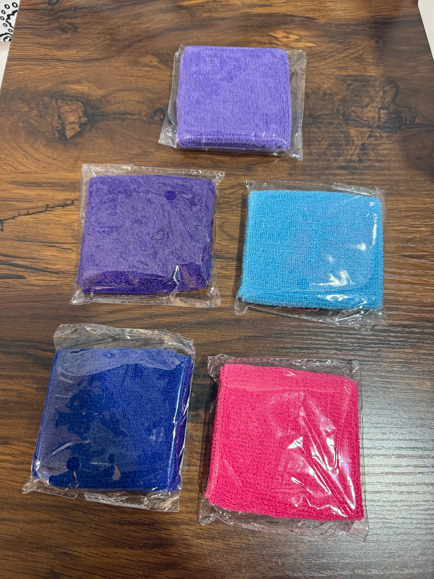 SPORTS WRIST BANDS