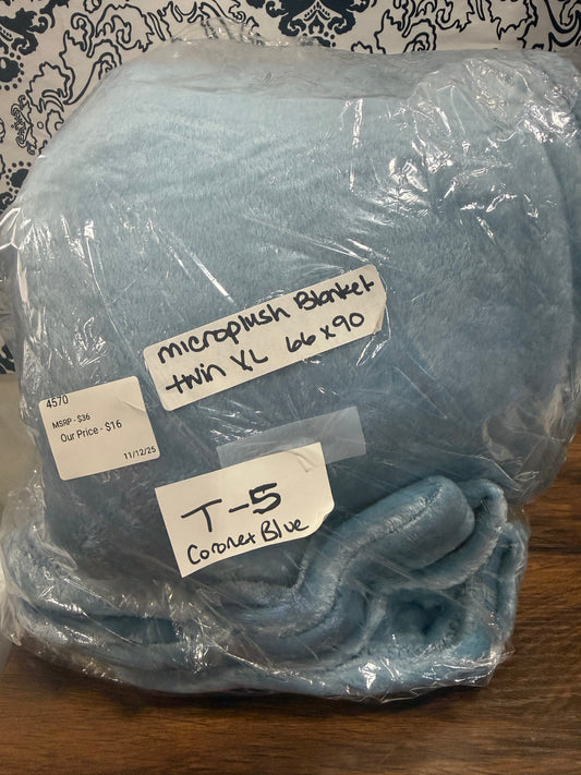 TWIN XL Microplush Blanket