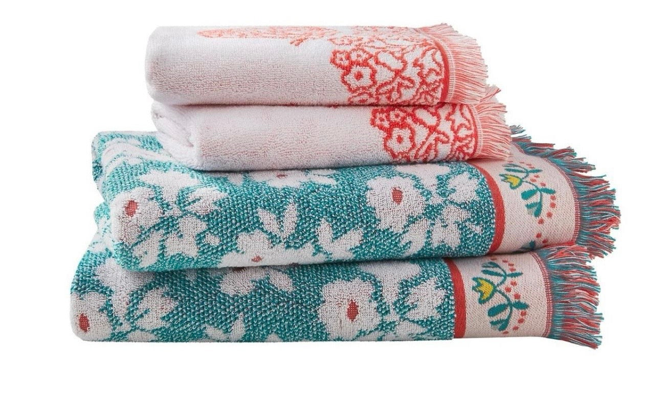 The Pioneer Woman 4 pack Towel Set - Mazie / Coral