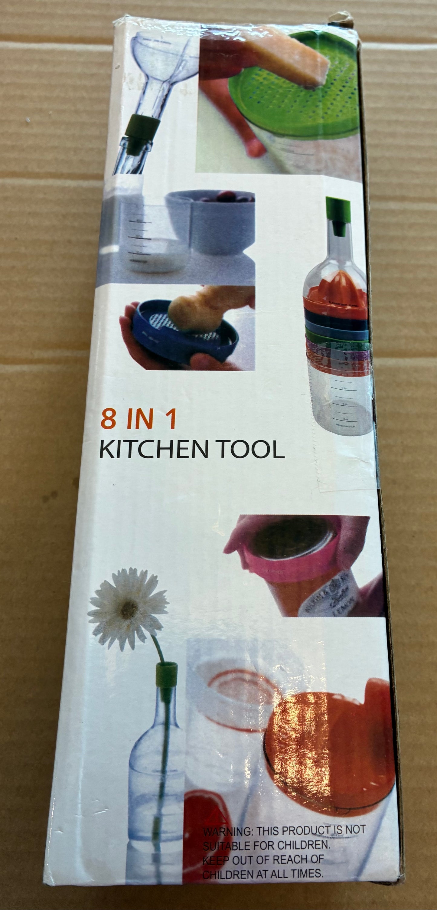 8 IN 1 KITCHEN GADGET BOTTLE