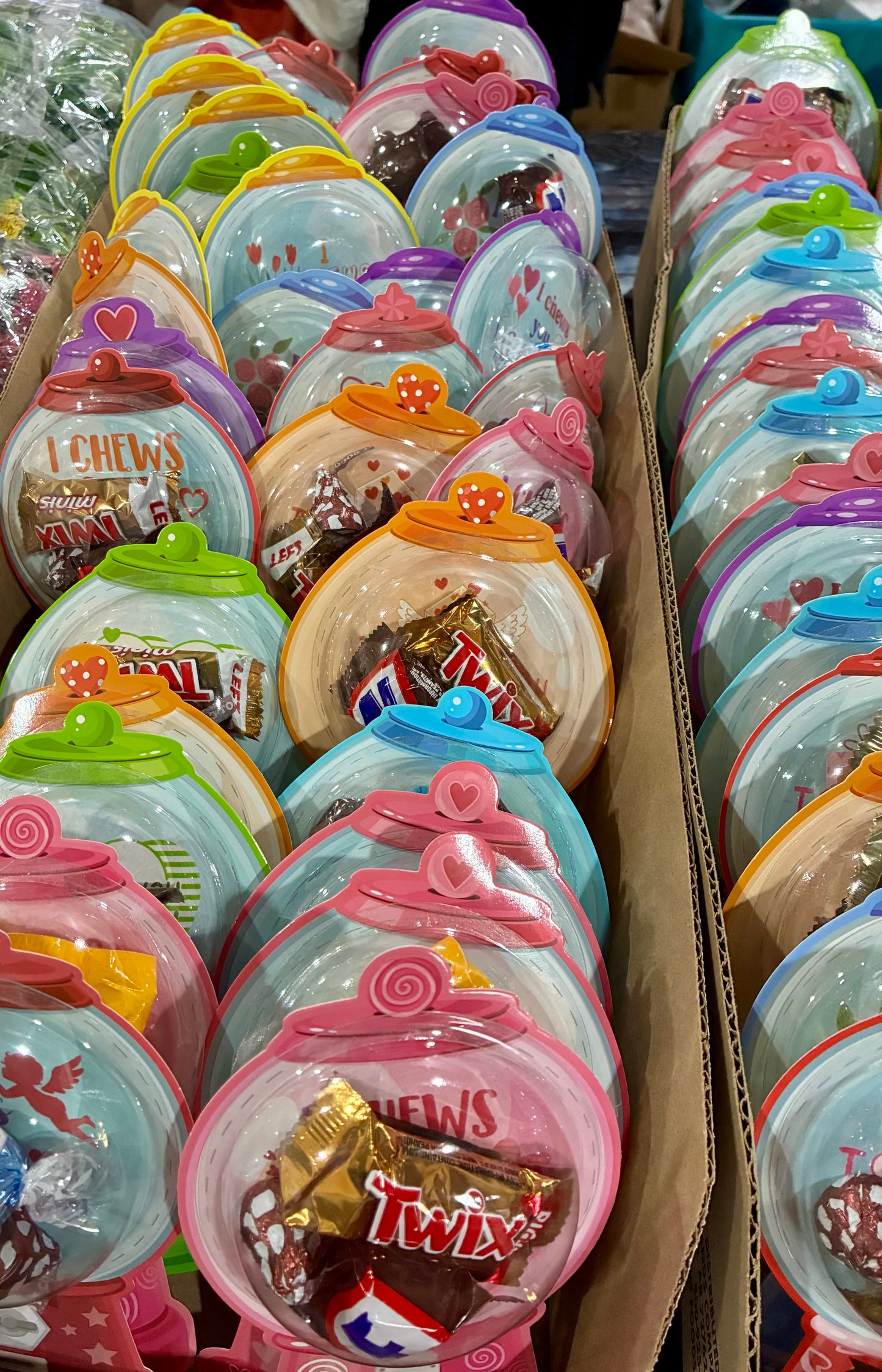 PREFILLED VALENTINE CANDY