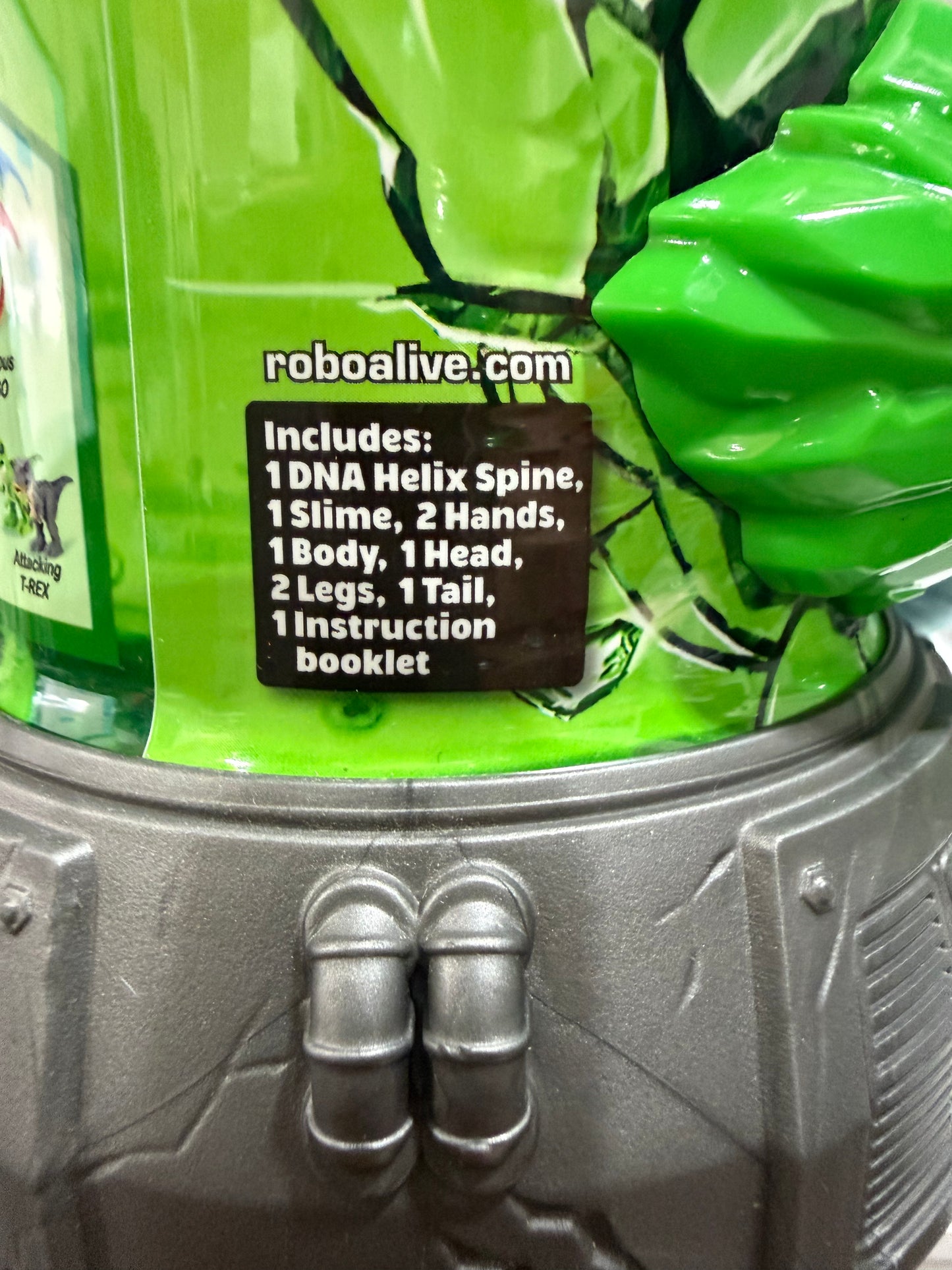 Robo Alive Dino DNA
