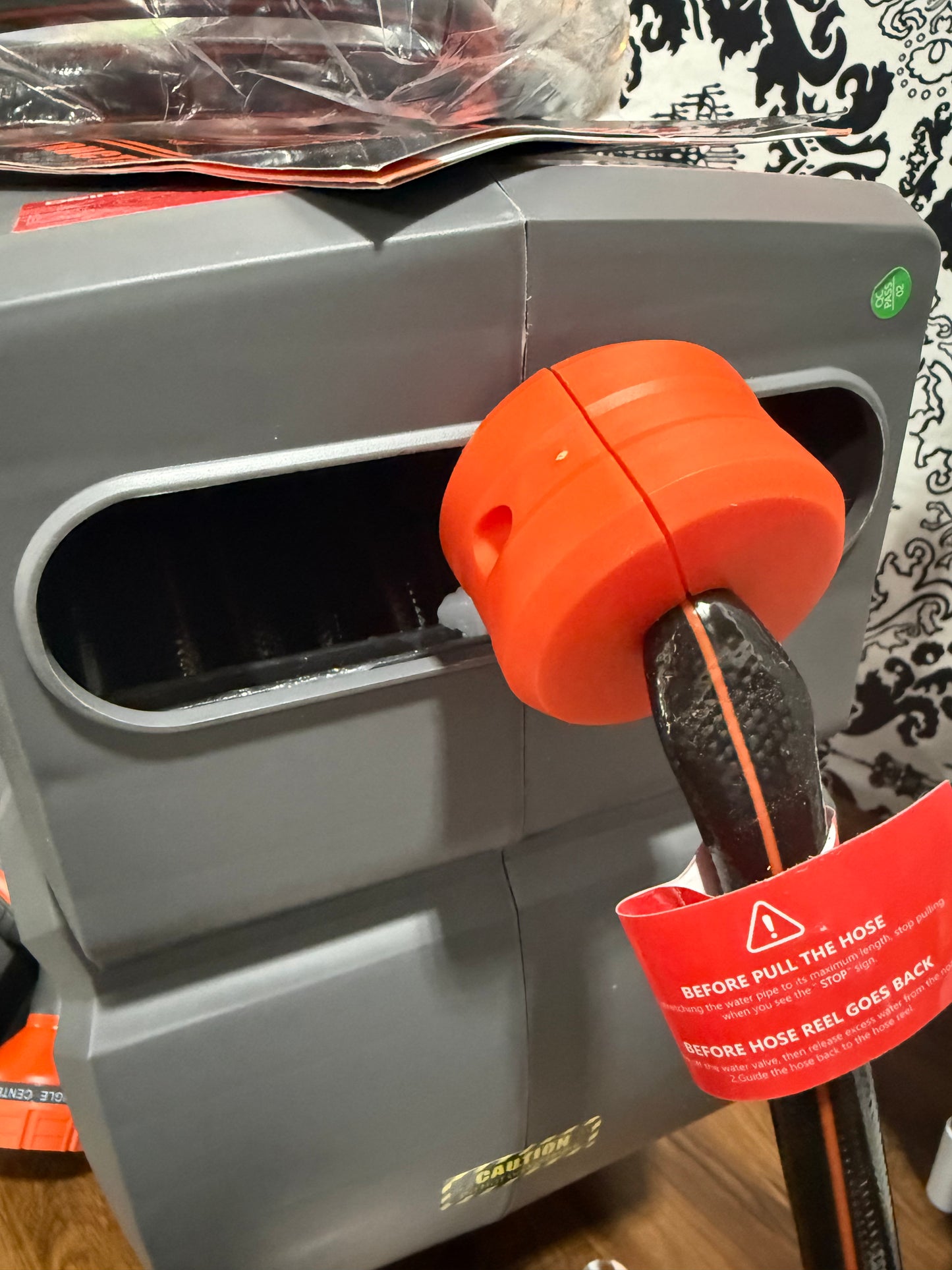 Retractable Garden Hose Reel