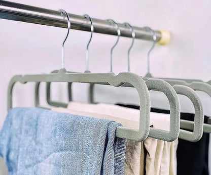 GRAY VELVET PANTS HANGERS 20 PK