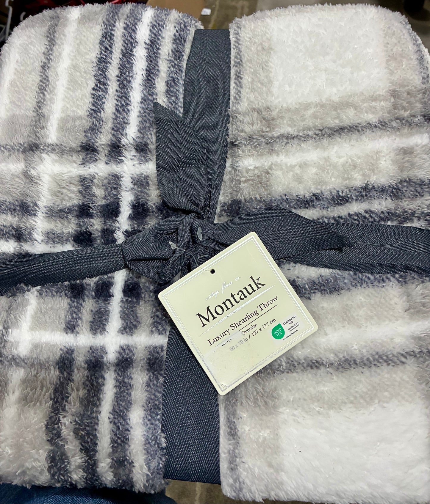 MONTAUK LUXURY SHEARLING THROW 50 X 70