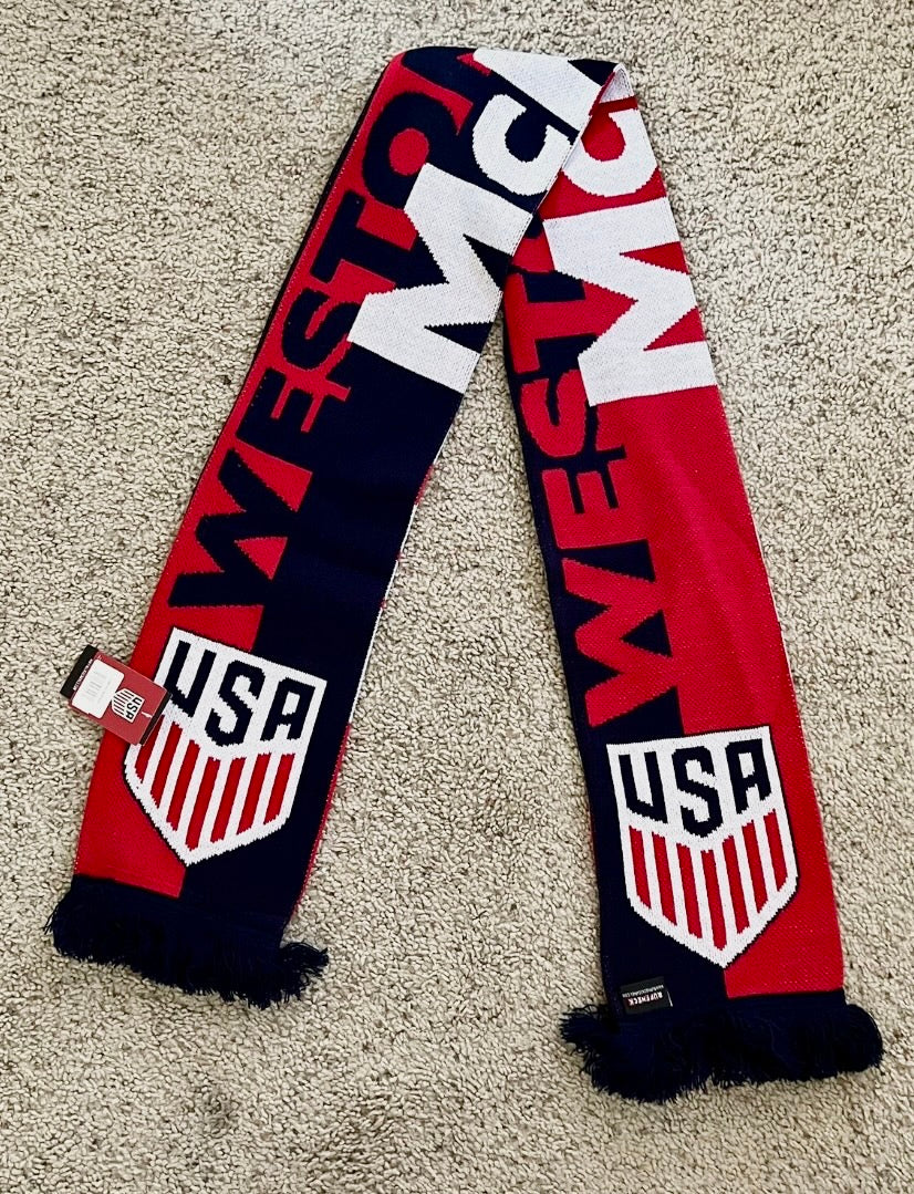 U S A  WORLD CUP  SOCCER TEAM KNIT SCARF
