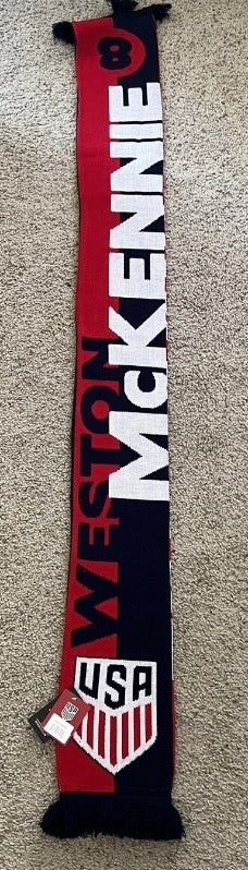 U S A  WORLD CUP  SOCCER TEAM KNIT SCARF