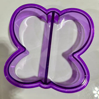 COLORFUL SHAPED SANDWICH CUTTERS
