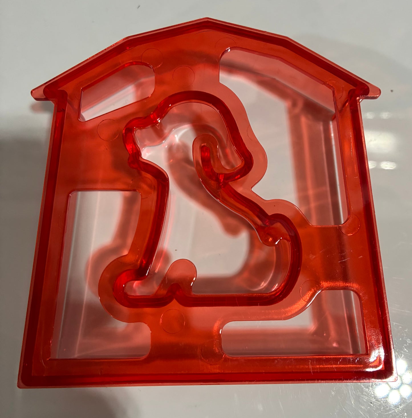 COLORFUL SHAPED SANDWICH CUTTERS