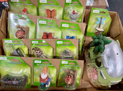 SET OF MINI GARDEN GNOMES AND SUCH