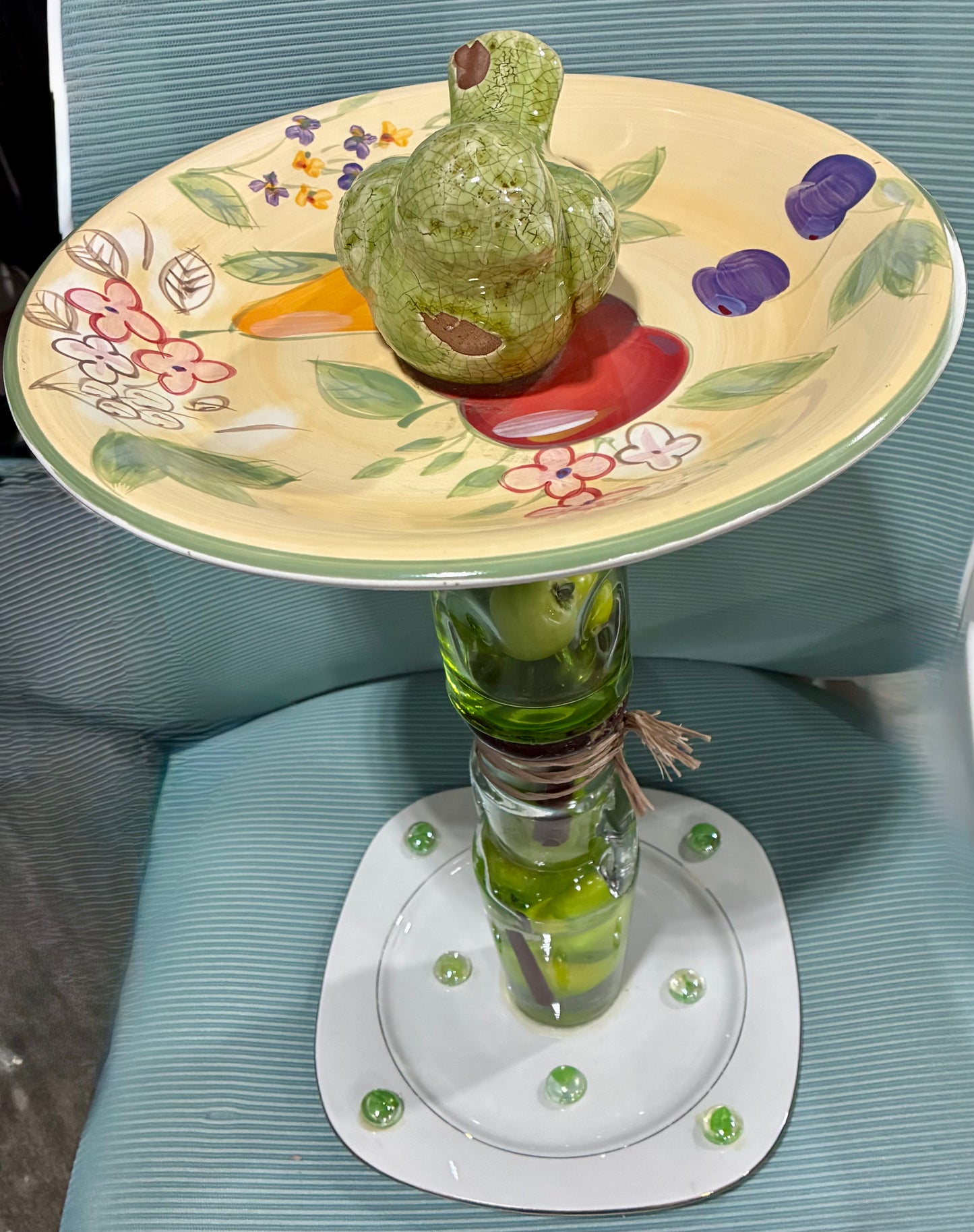 20'' GLASS  BIRDBATH DECOR