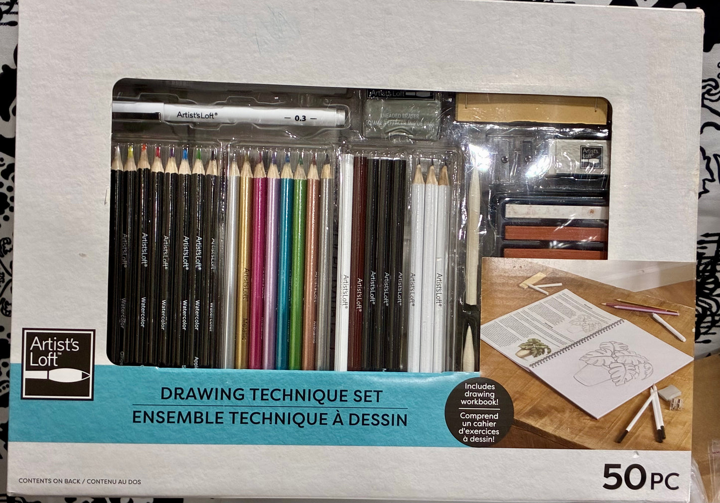 ARTISTS LOFT DRAWING TECHNIQUES SET