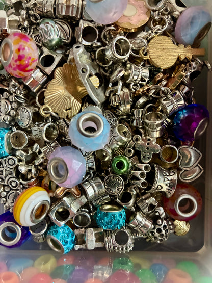 BEAD FILLED CONTAINER