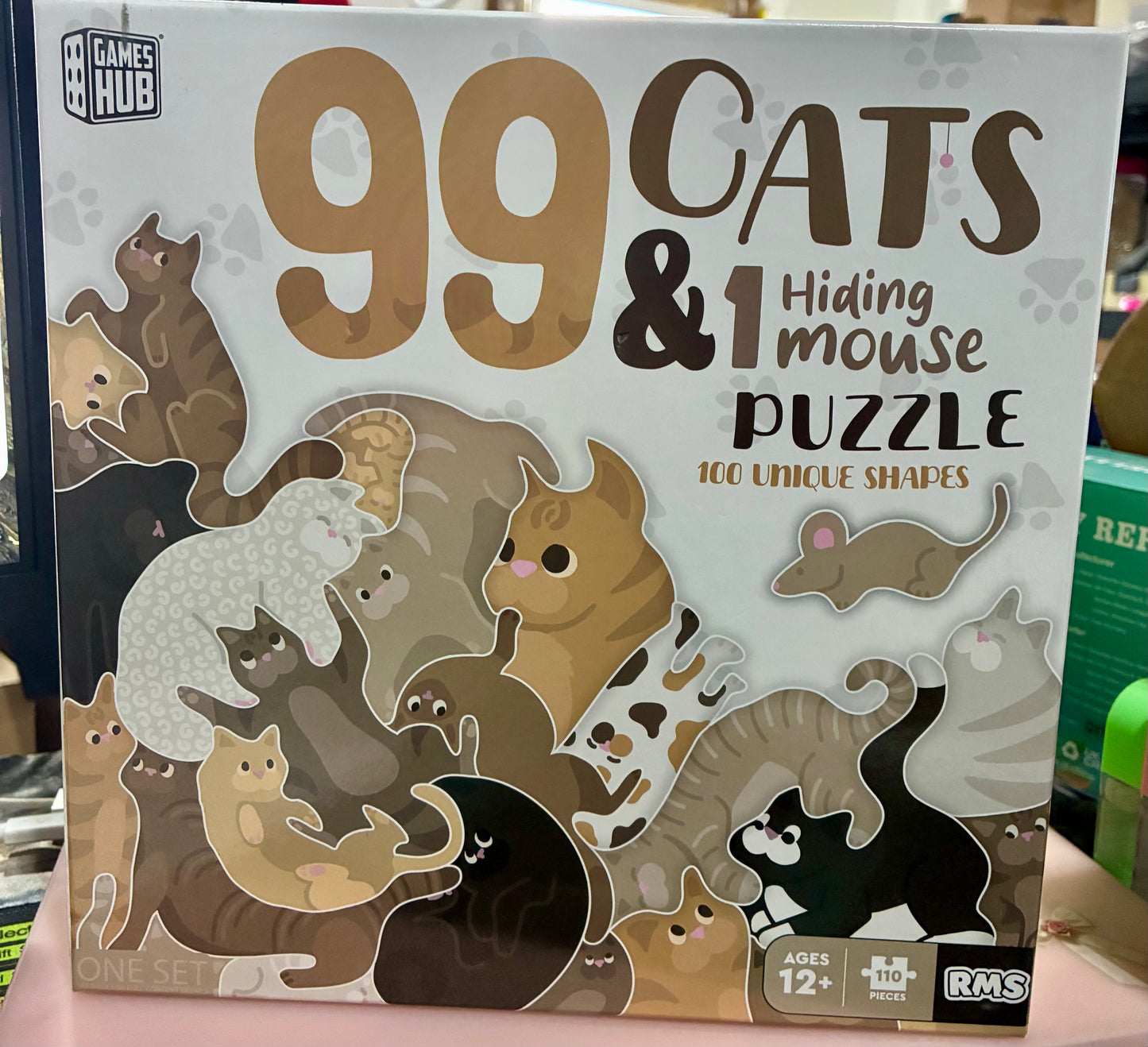 99 CATS AND ONE HIDING MOUSE 110PC