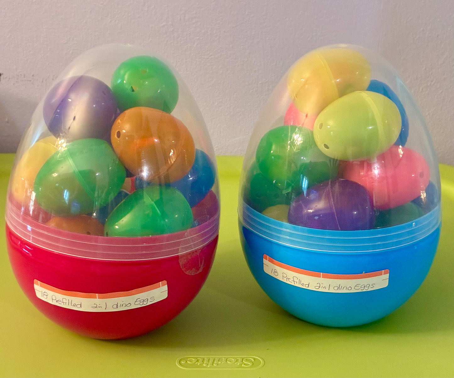 8'' EGGS FILLED WITH 2 in 1 DINOSAUR EGG CARS