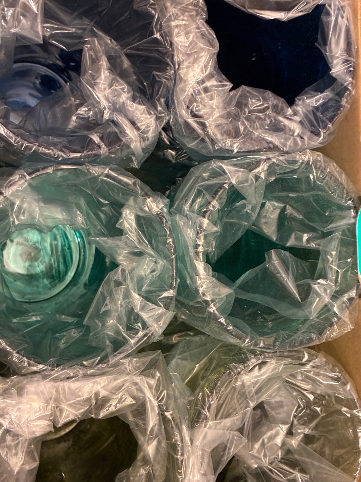 12 PC ACRYLIC BUBBLE DRINKWARE SET