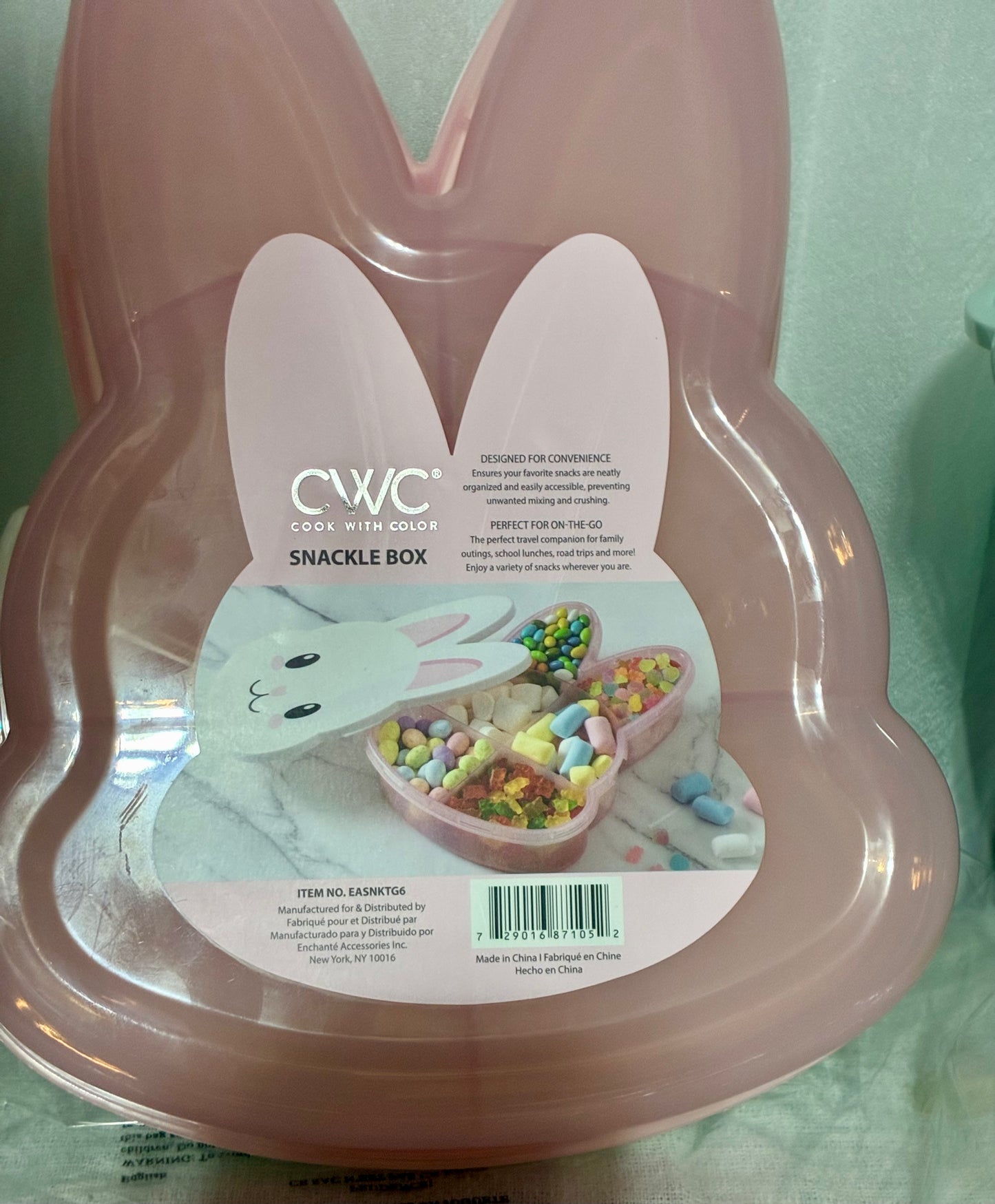 CWC BUNNY SNACKLE BOX