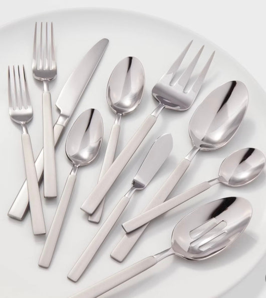 THRESHOLD  NEWFANE 45 PC FLATWARE SET