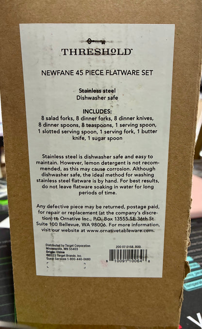 THRESHOLD  NEWFANE 45 PC FLATWARE SET