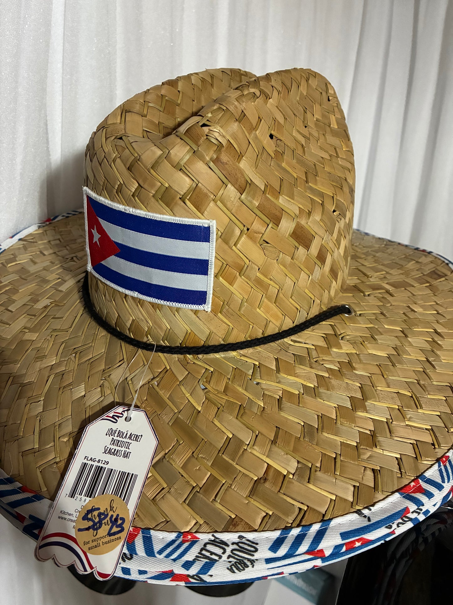 STRAW HAT SUMMER TIME FUN