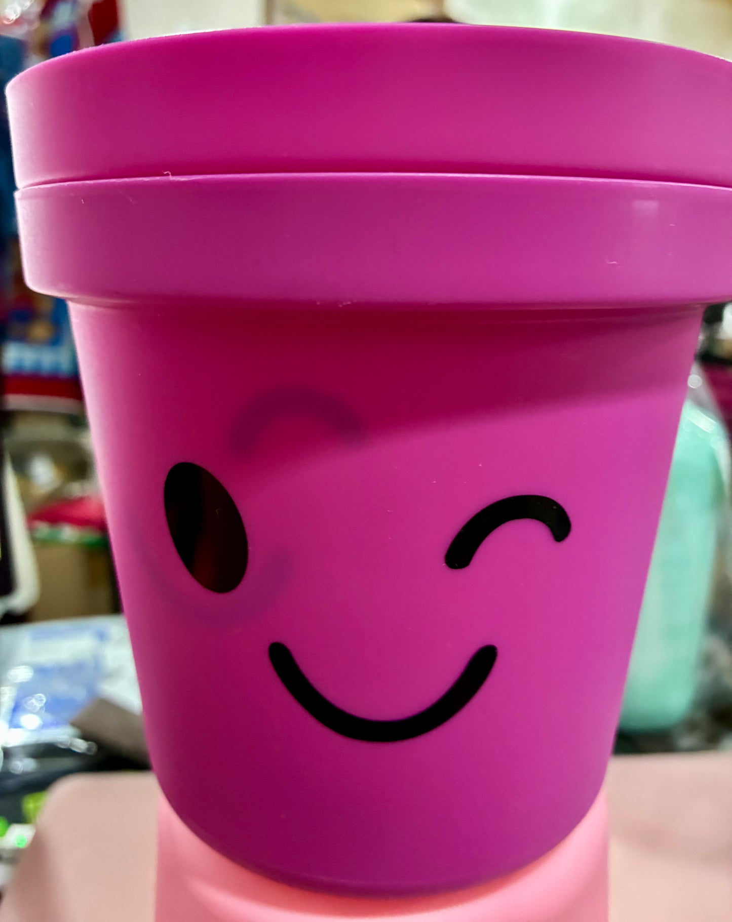 COLORFUL WINKING PLANTER POTS - SET OF 2