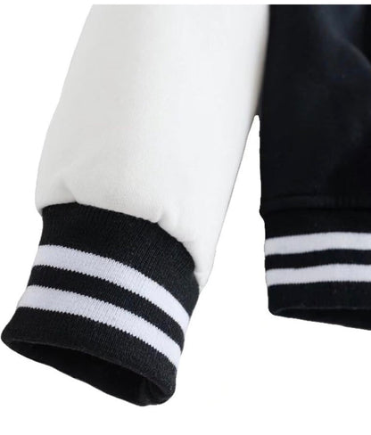 UNISEX  GRAPHIC HOODIE LOVE YOURSELF (Dolpind) Sz Med