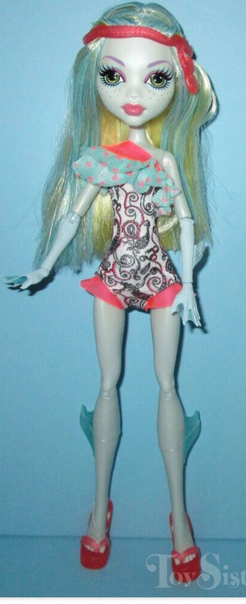MONSTER HIGH DOLL /CARRY CASE