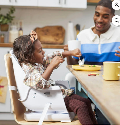 Safety 1st Grow and Go Rotating High Chair,