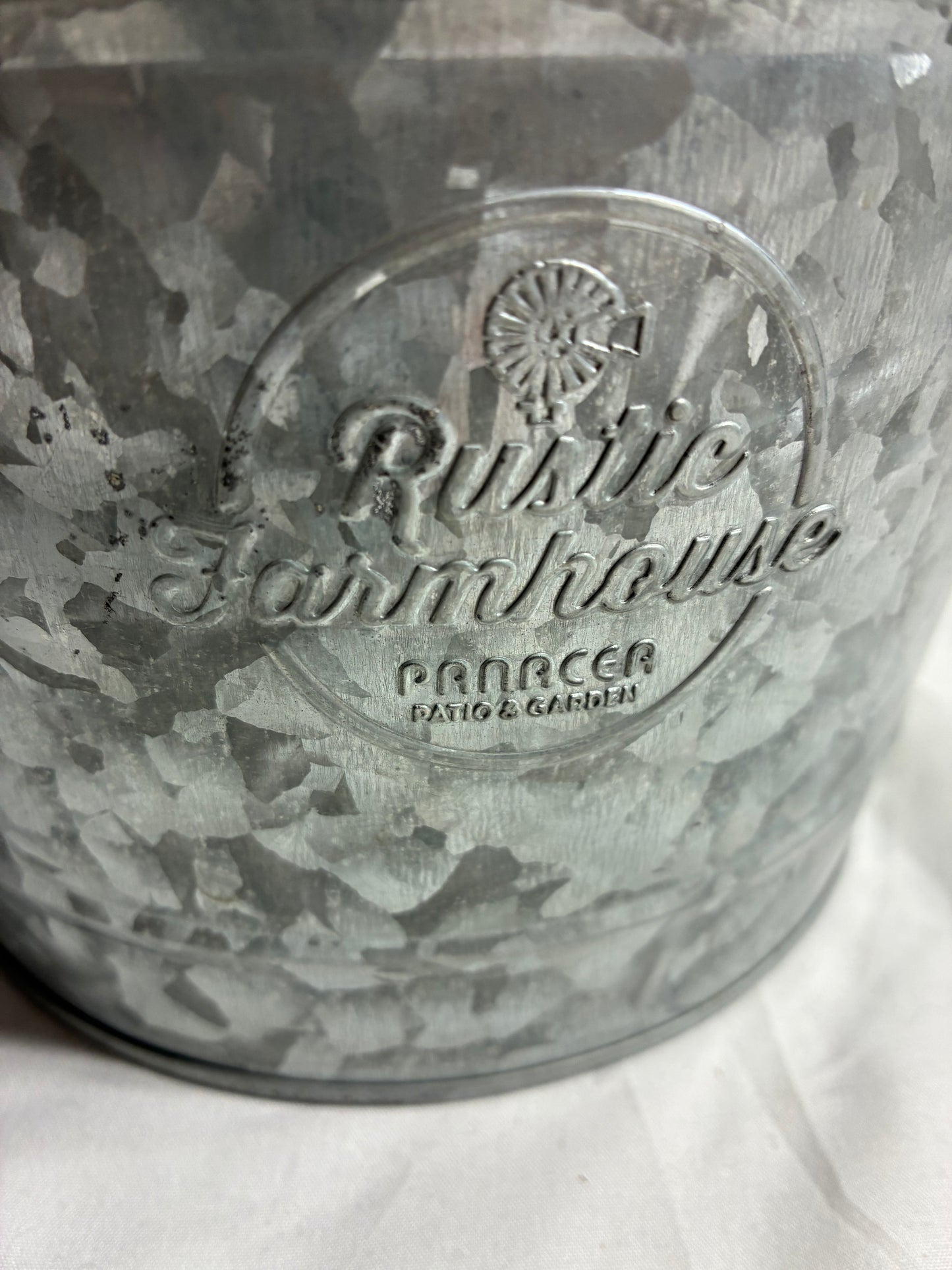 METAL BUCKET @ GARDENING TOOLS