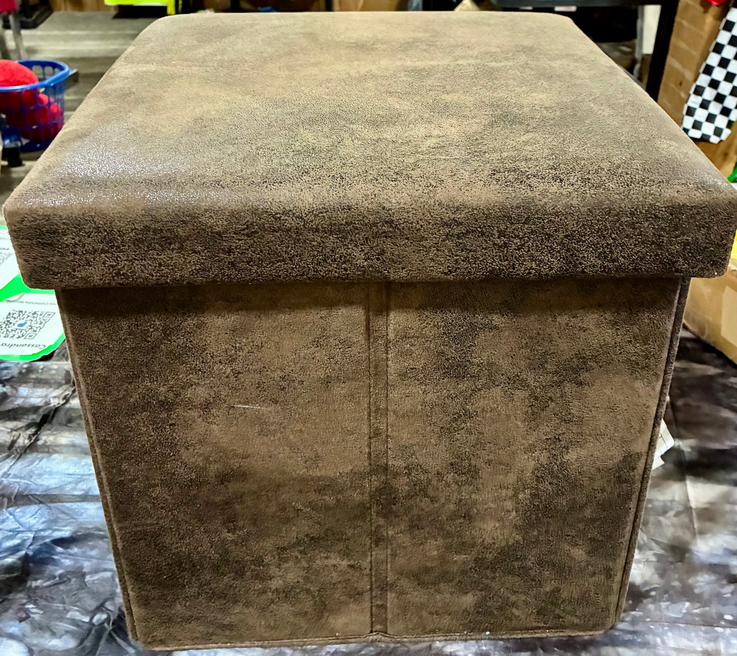 BROWN  STORAGE OTTOMAN