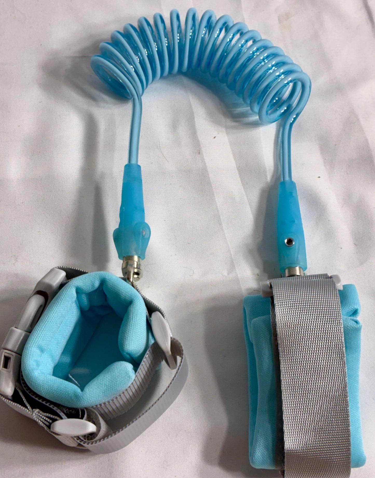 Child Safety Harness Soft Comfortable 360° Rotating for Public Places